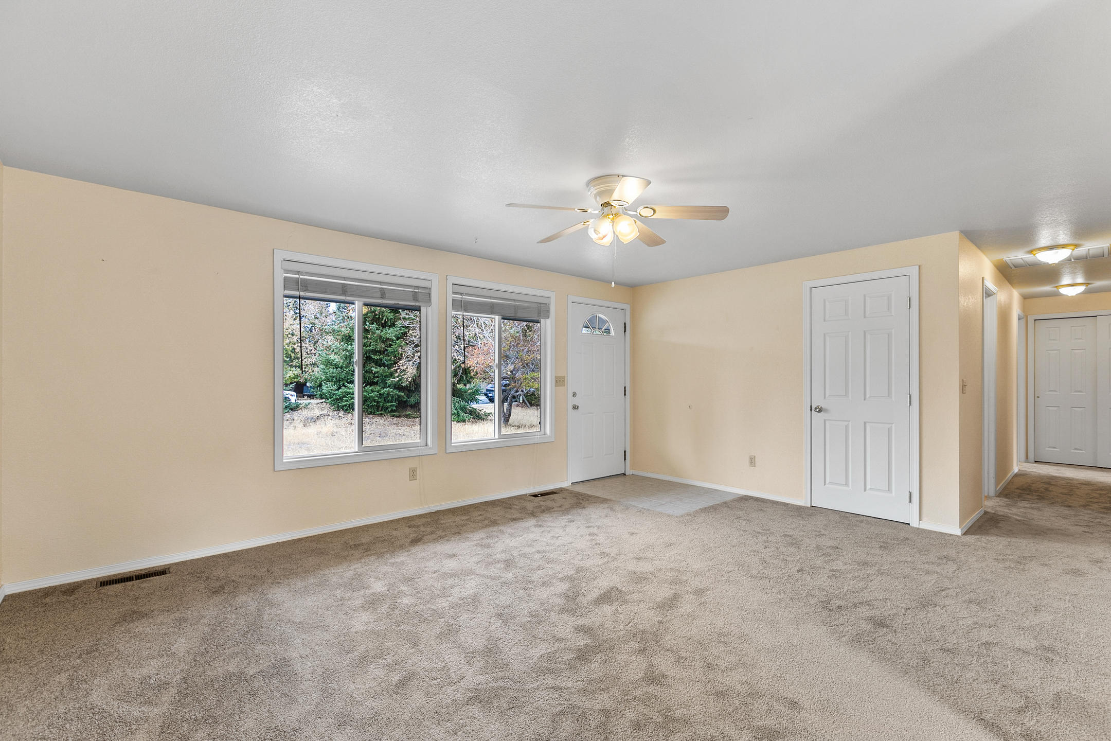 Hunters Circle - Residential