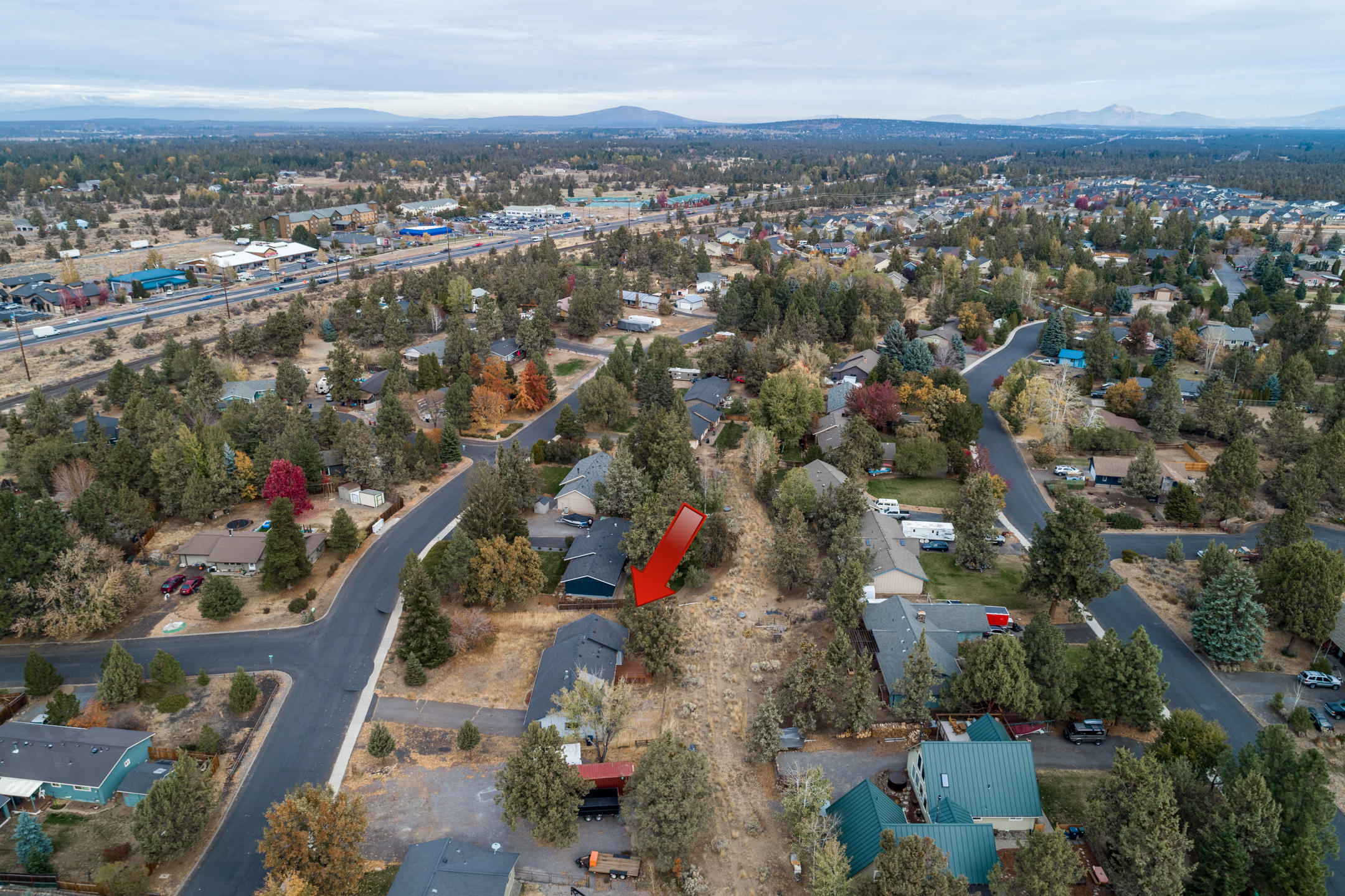 Hunters Circle - Residential