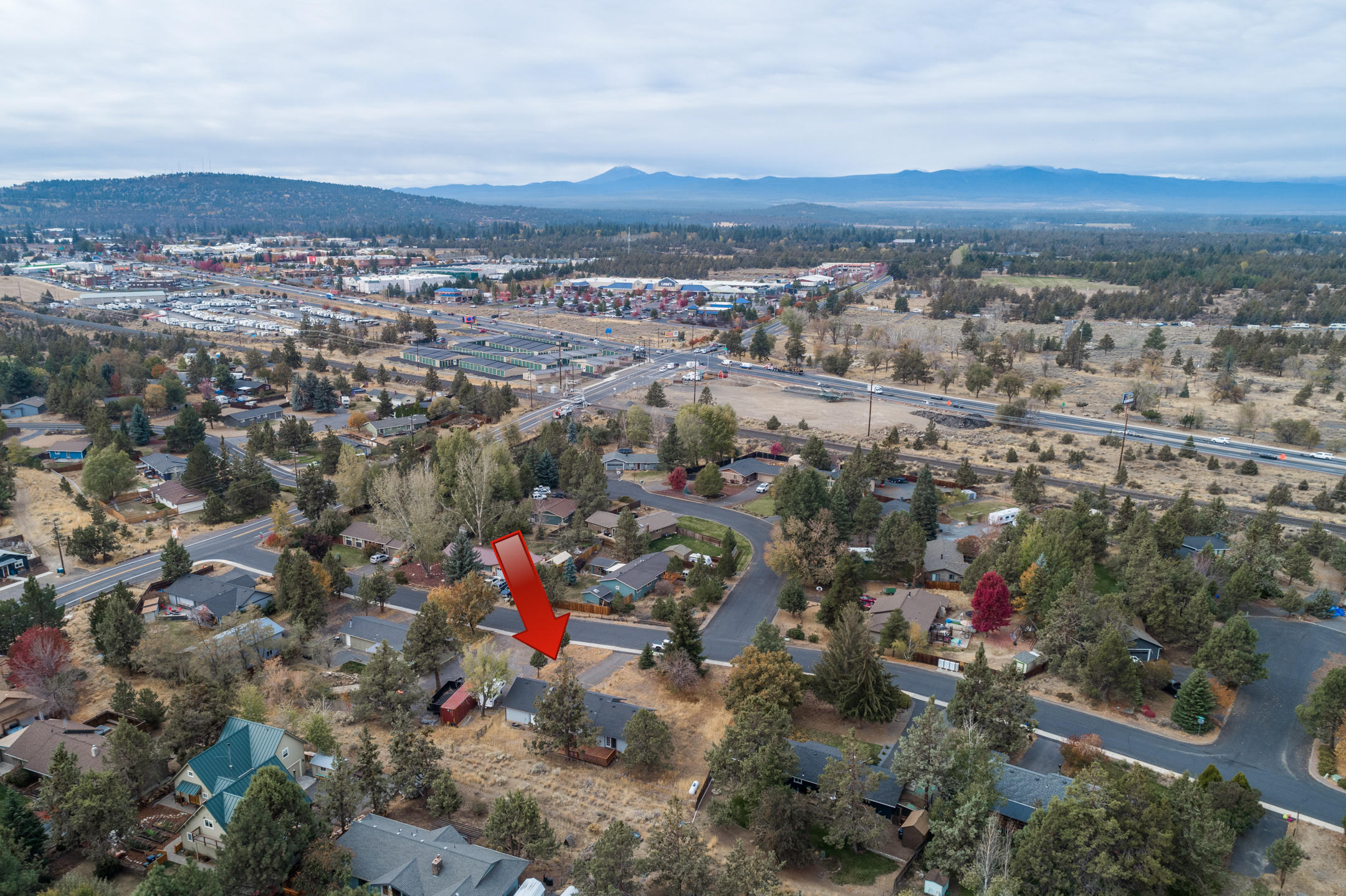 Hunters Circle - Residential