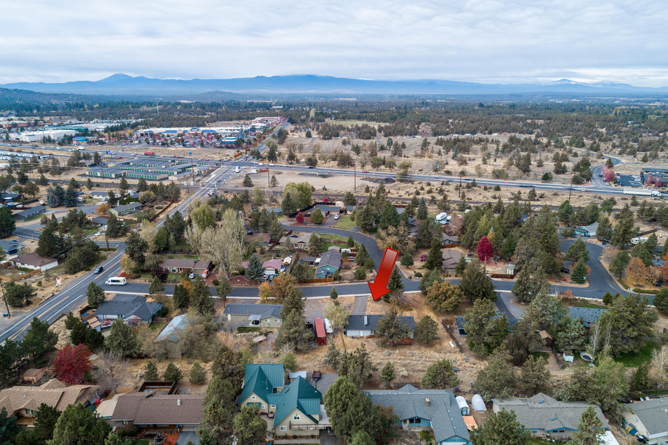 Hunters Circle - Residential