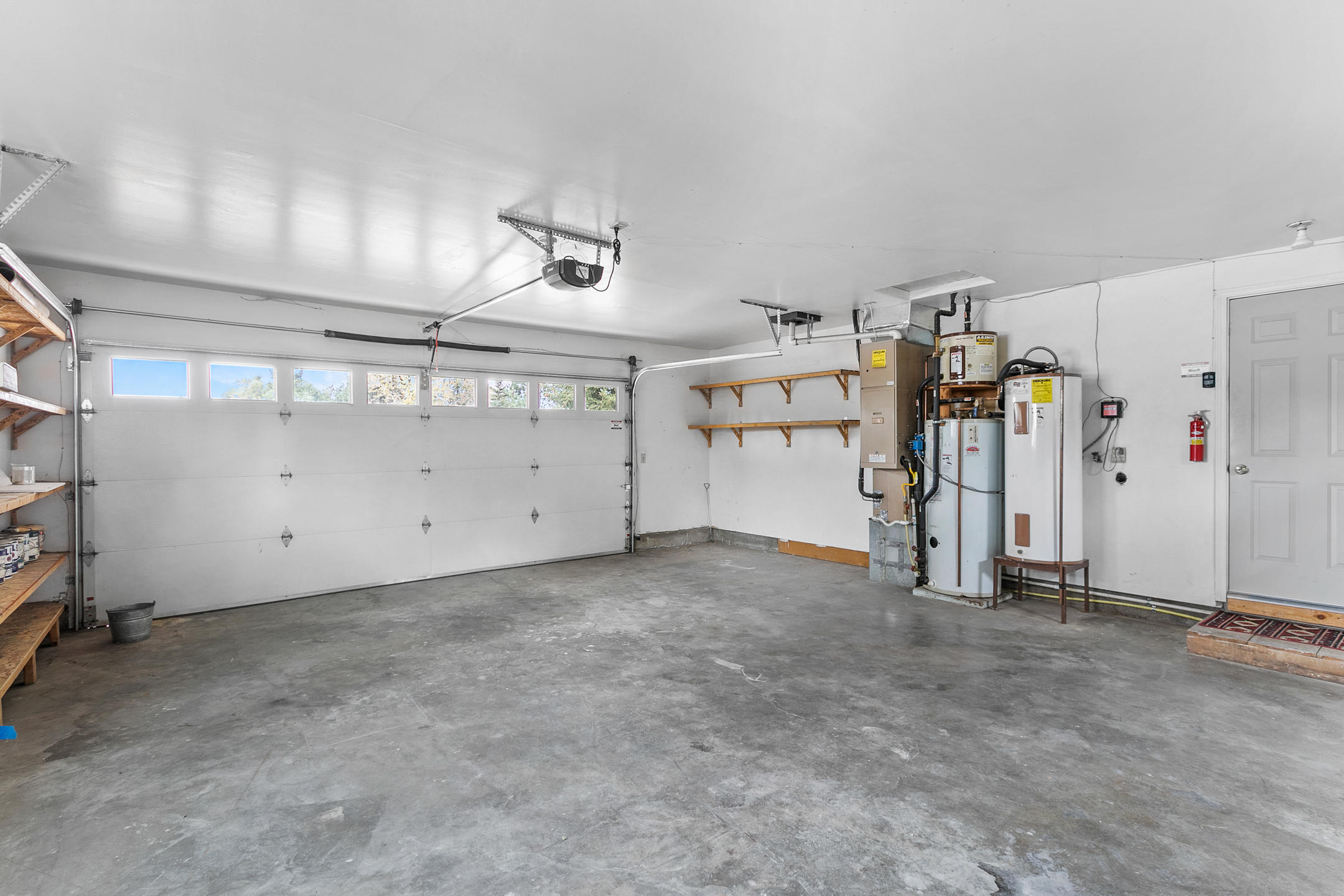 Hunters Circle - Residential