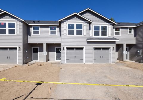 20493 SE Bard Court 8 Bend OR 97702