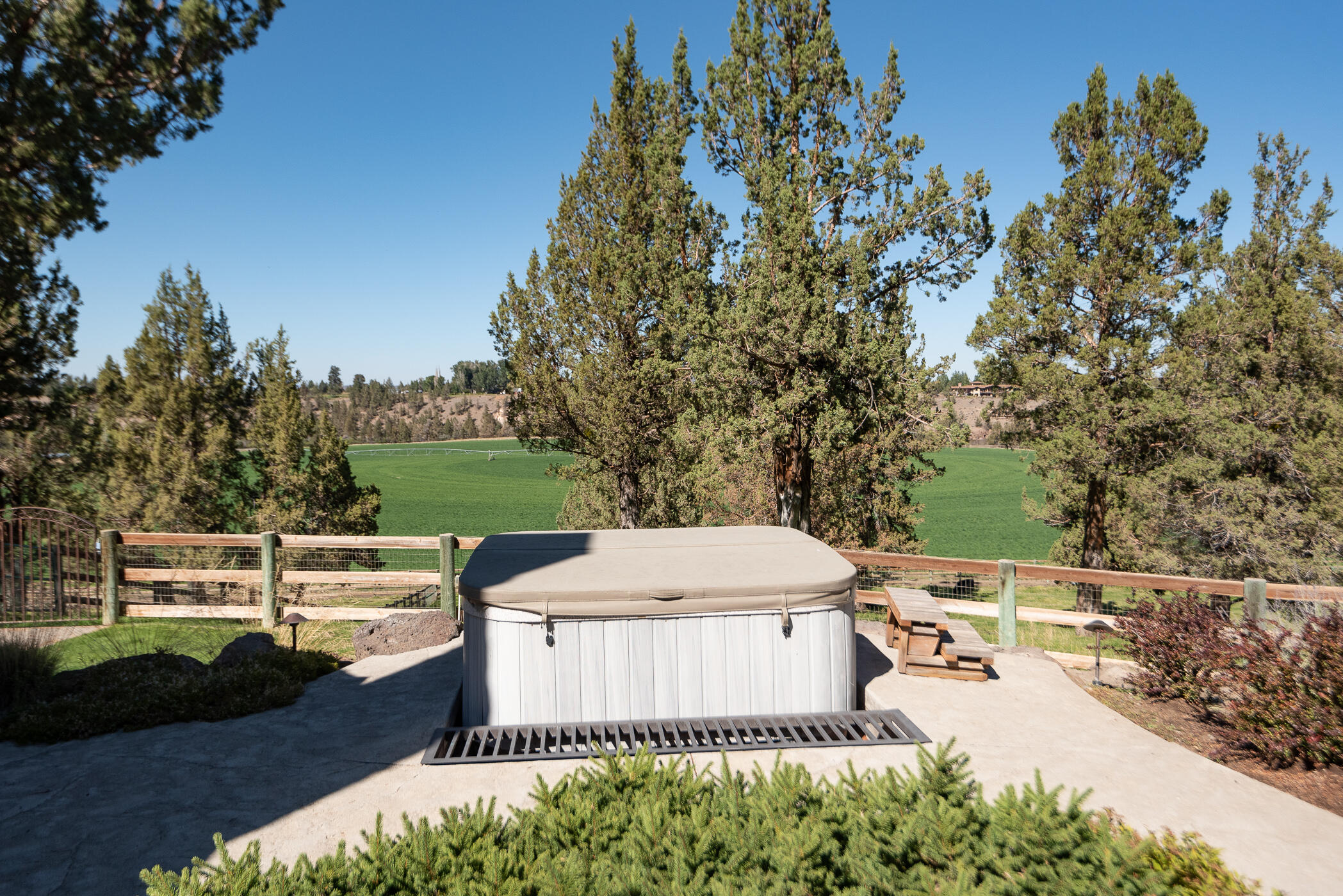 Deschutes River Ranc - Residential