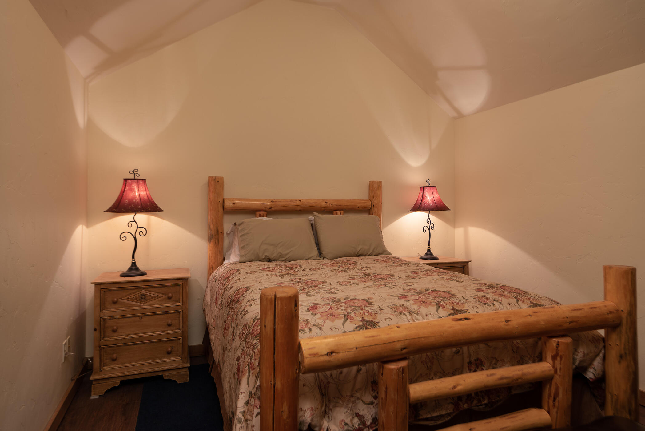 Deschutes River Ranc - Residential