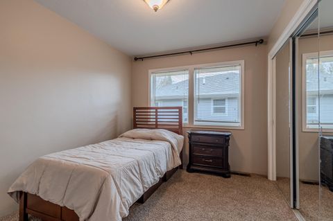 Tiny photo for 2130 E Jackson Street, Medford, OR 97504 (MLS # 220213422)