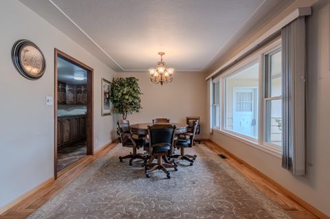 Tiny photo for 2130 E Jackson Street, Medford, OR 97504 (MLS # 220213422)