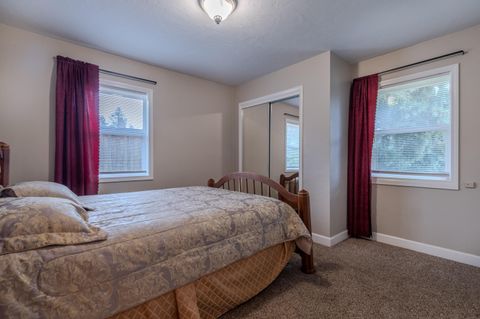 Tiny photo for 2130 E Jackson Street, Medford, OR 97504 (MLS # 220213422)