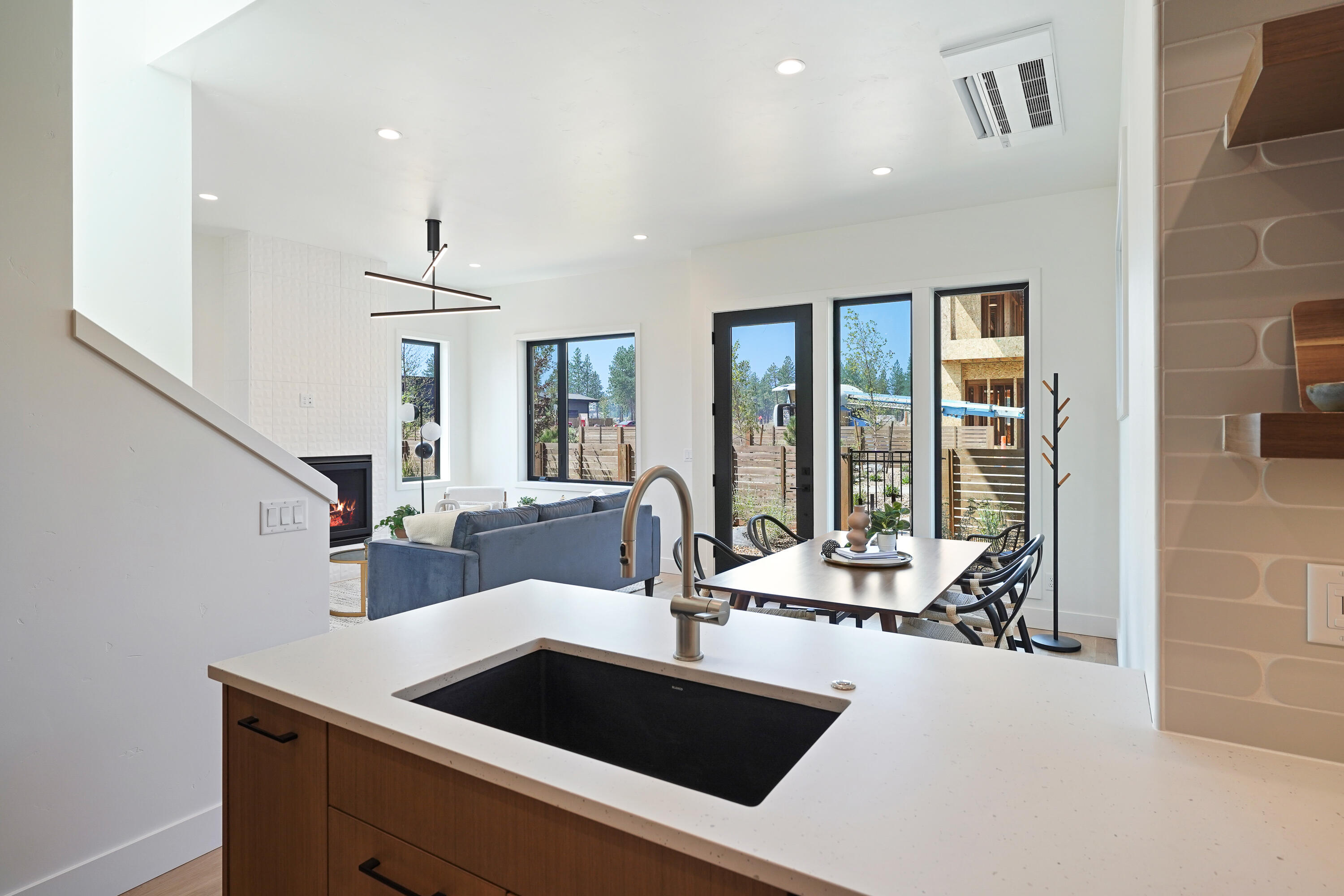 Discovery West Phase 4 - Residential