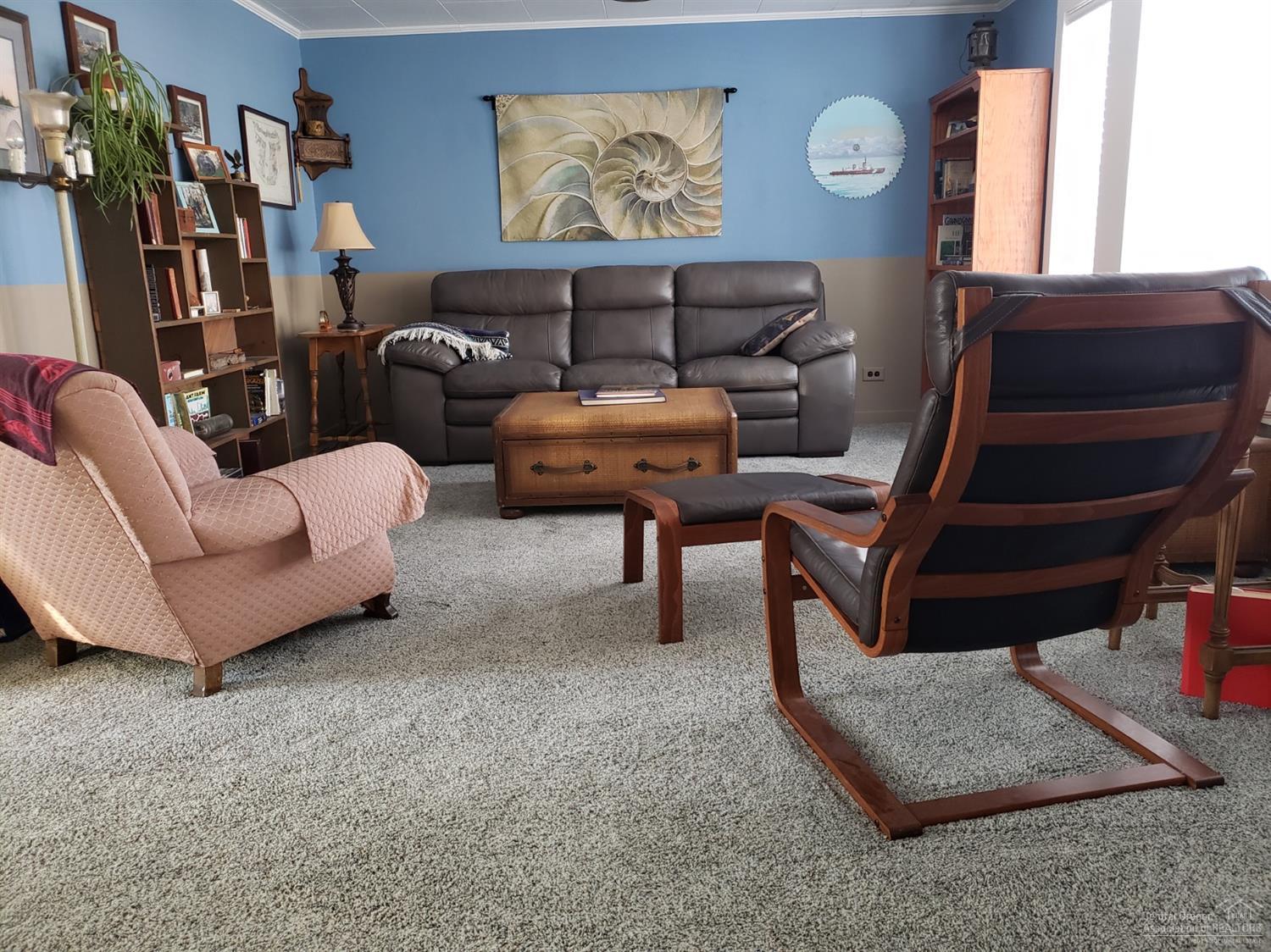 Major's - Residential