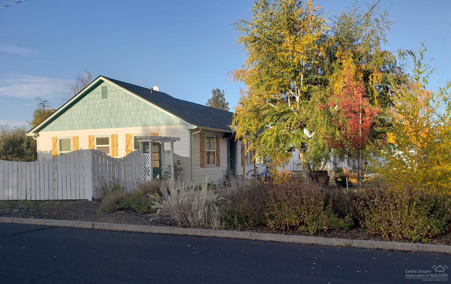 Major's - Residential