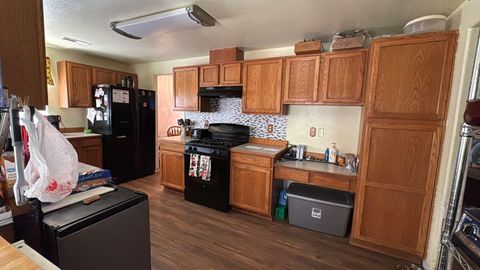 Tiny photo for 4810 Lombard Drive, Klamath Falls, OR 97603 (MLS # 220213323)