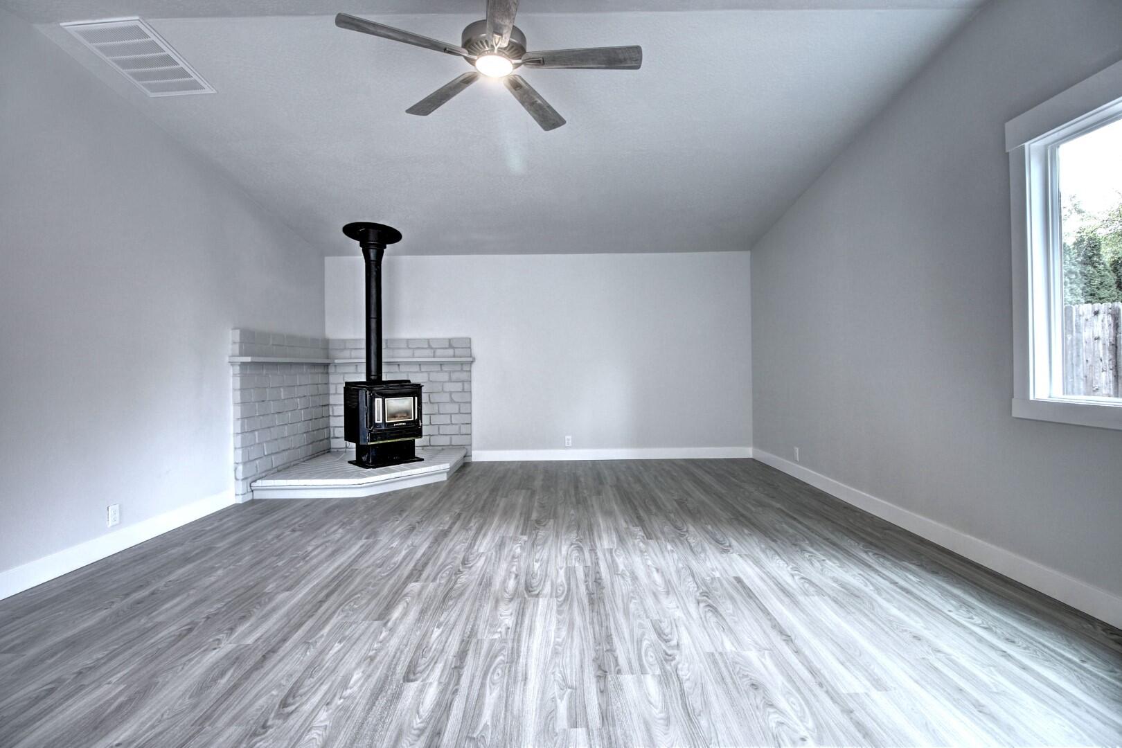 Eleven Oaks Subdivision Unit No 1 - Residential