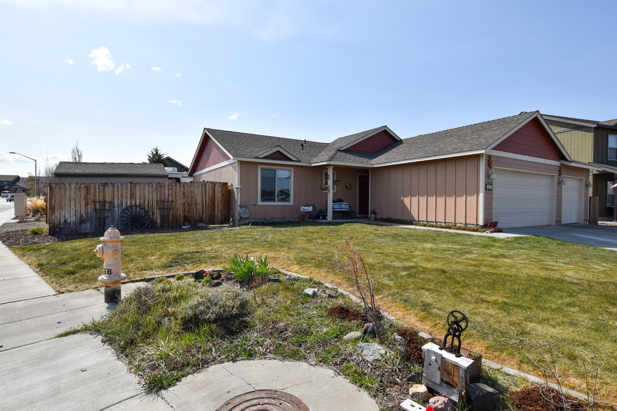 Julina Park - Residential