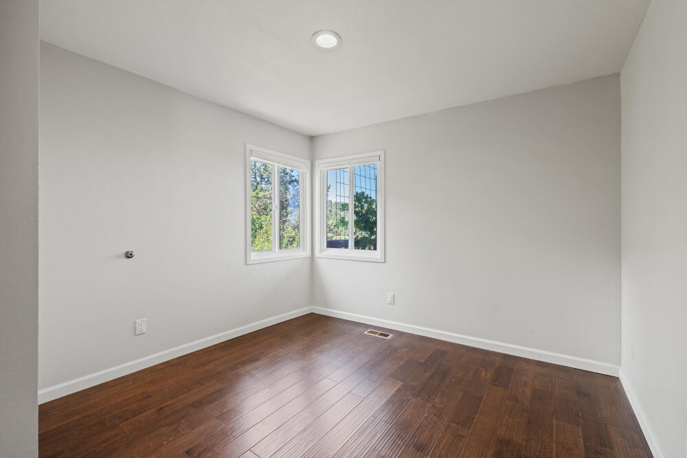 Lynnewood - Residential