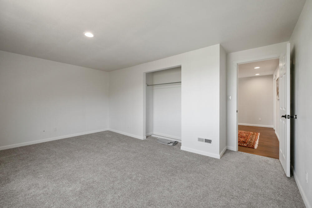 Lynnewood - Residential