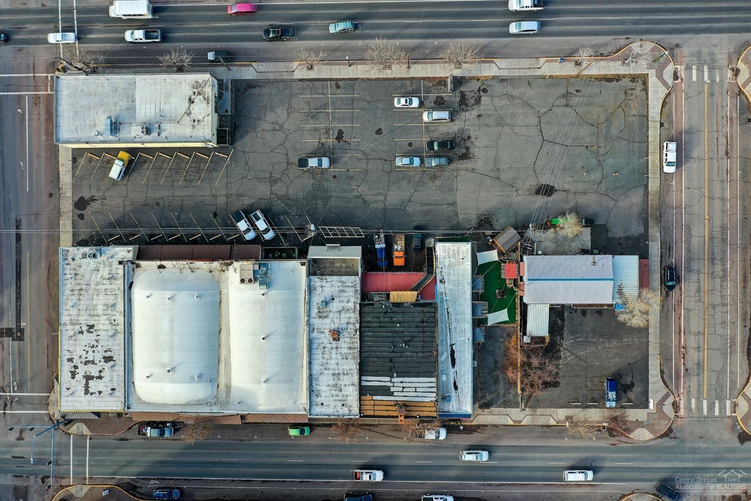 Palmain - Commercial Sale