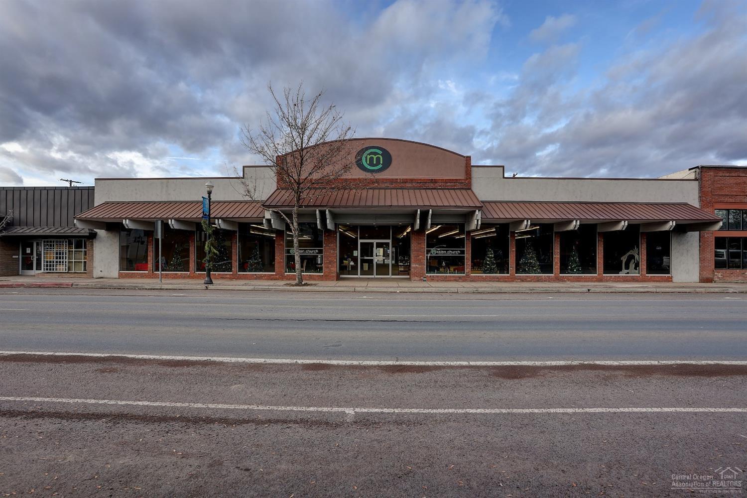 Palmain - Commercial Sale