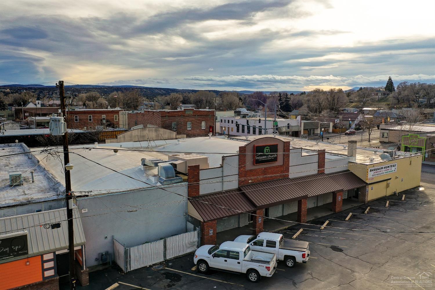 Palmain - Commercial Sale