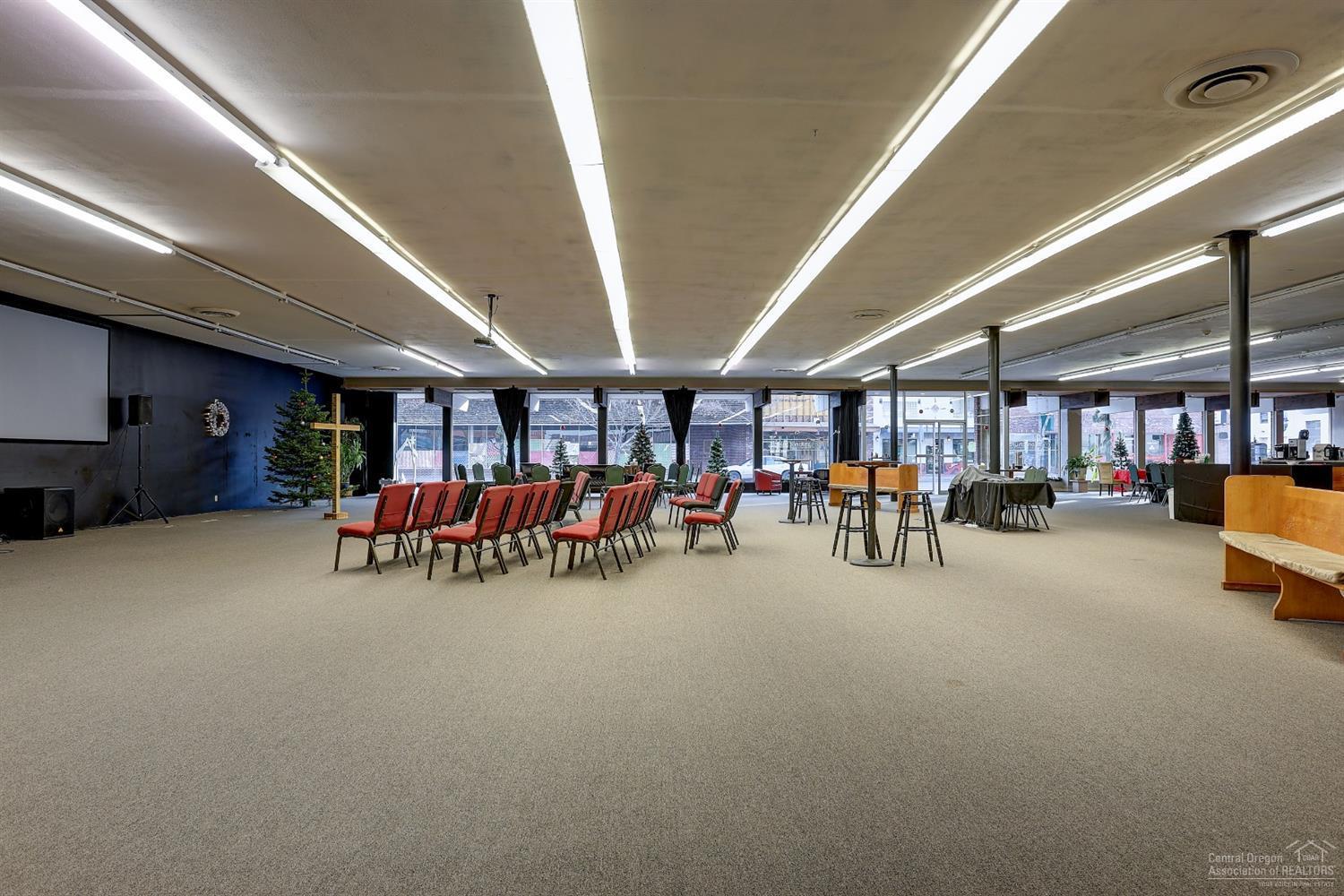 Palmain - Commercial Sale