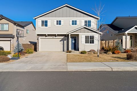 20552 SE Evian Avenue Bend OR 97702