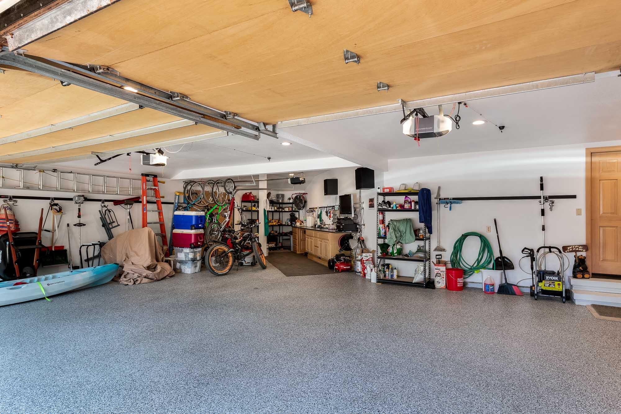 Fairway Point Villag - Residential