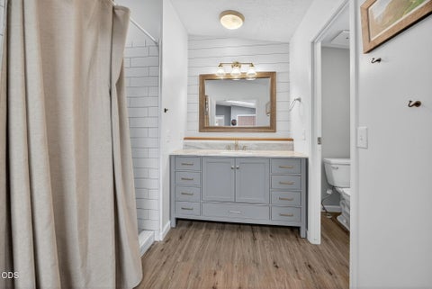 Tiny photo for 6577 Adams Road, Talent, OR 97540 (MLS # 220226306)