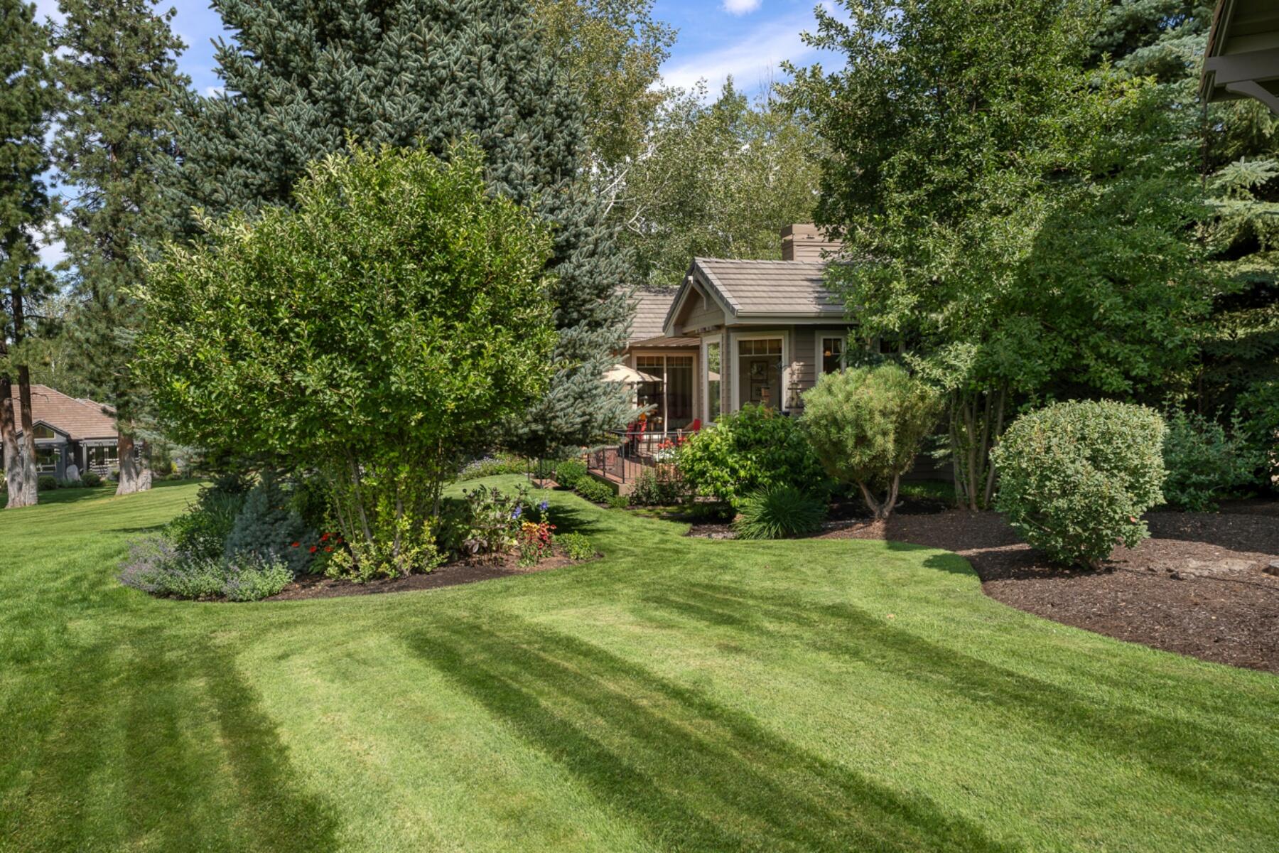 Broken Top - Residential