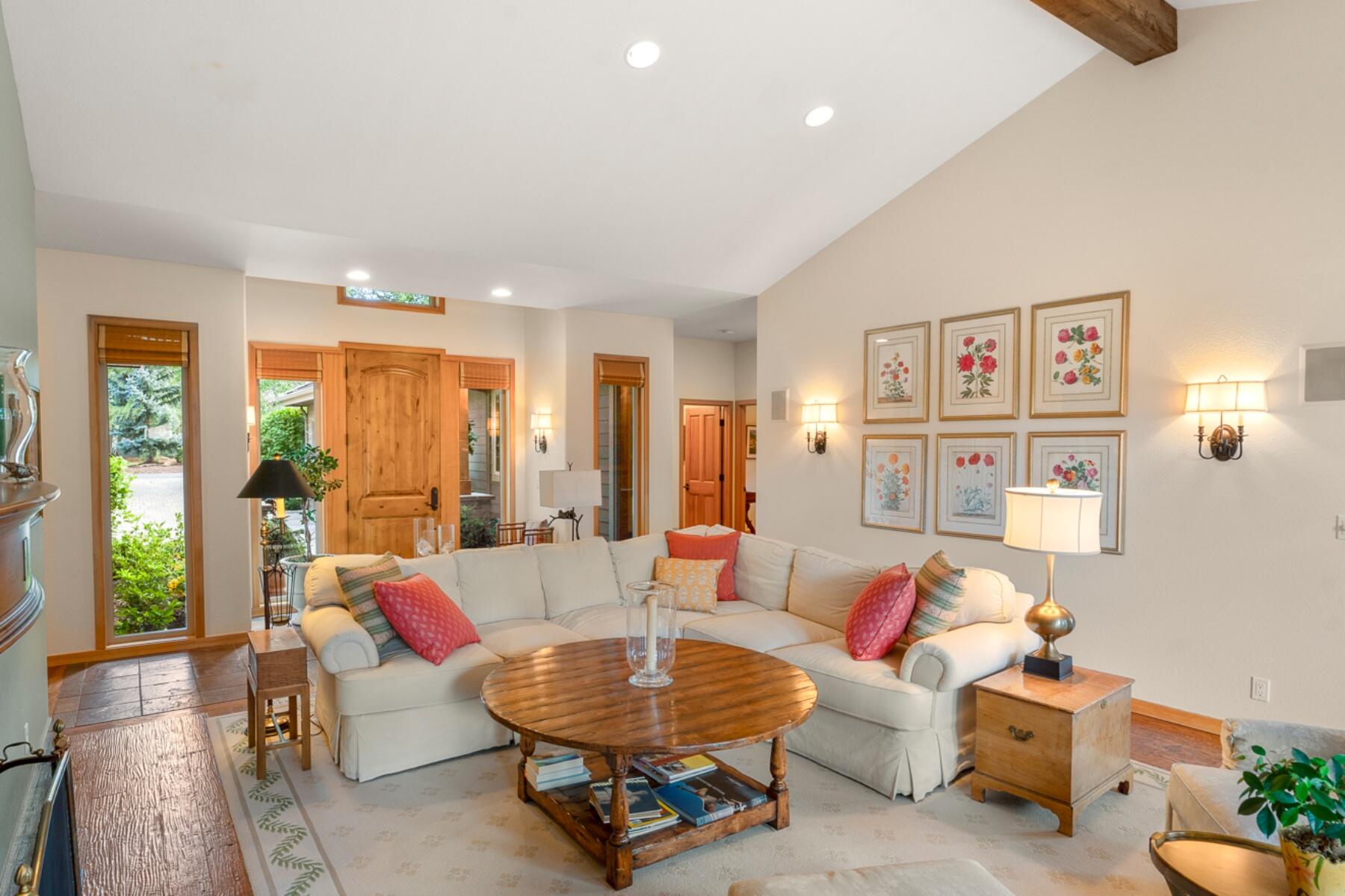 Broken Top - Residential