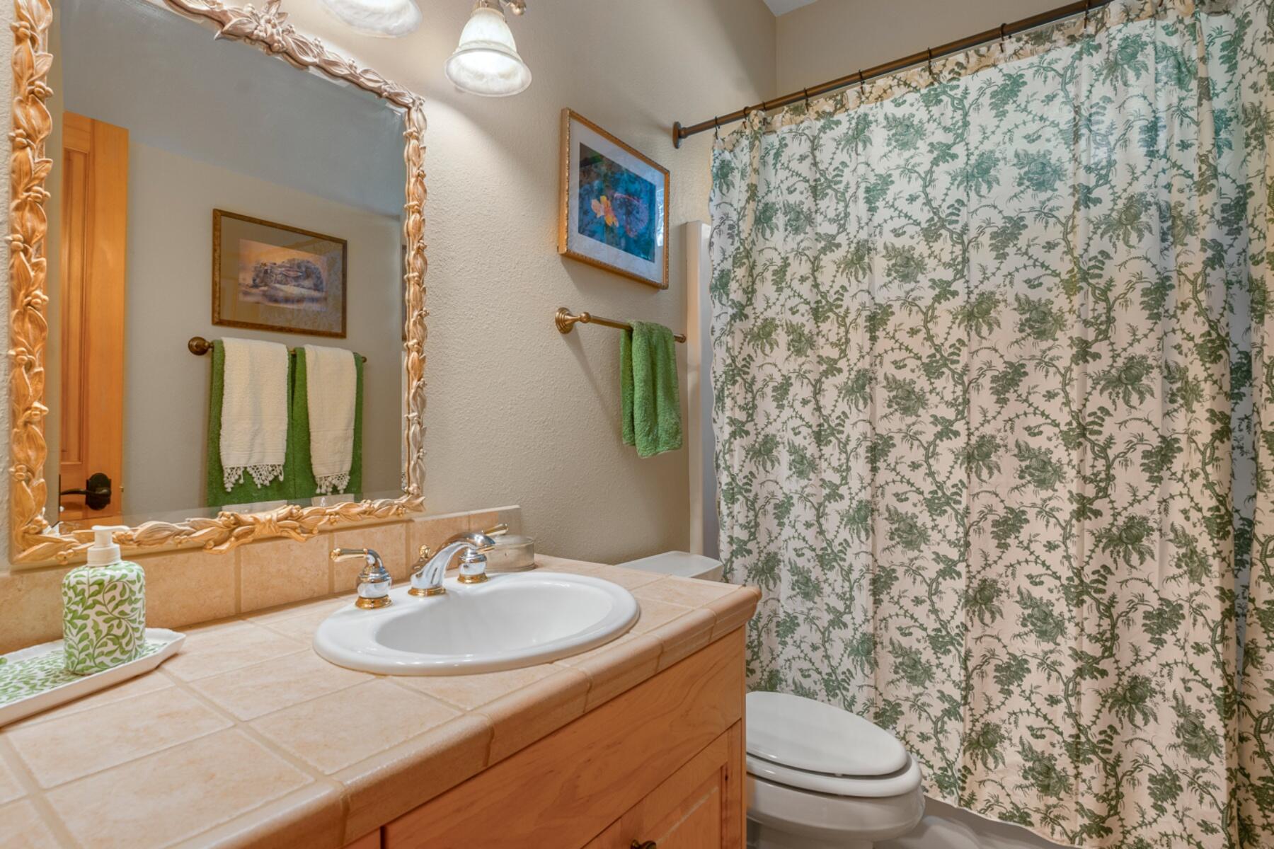 Broken Top - Residential