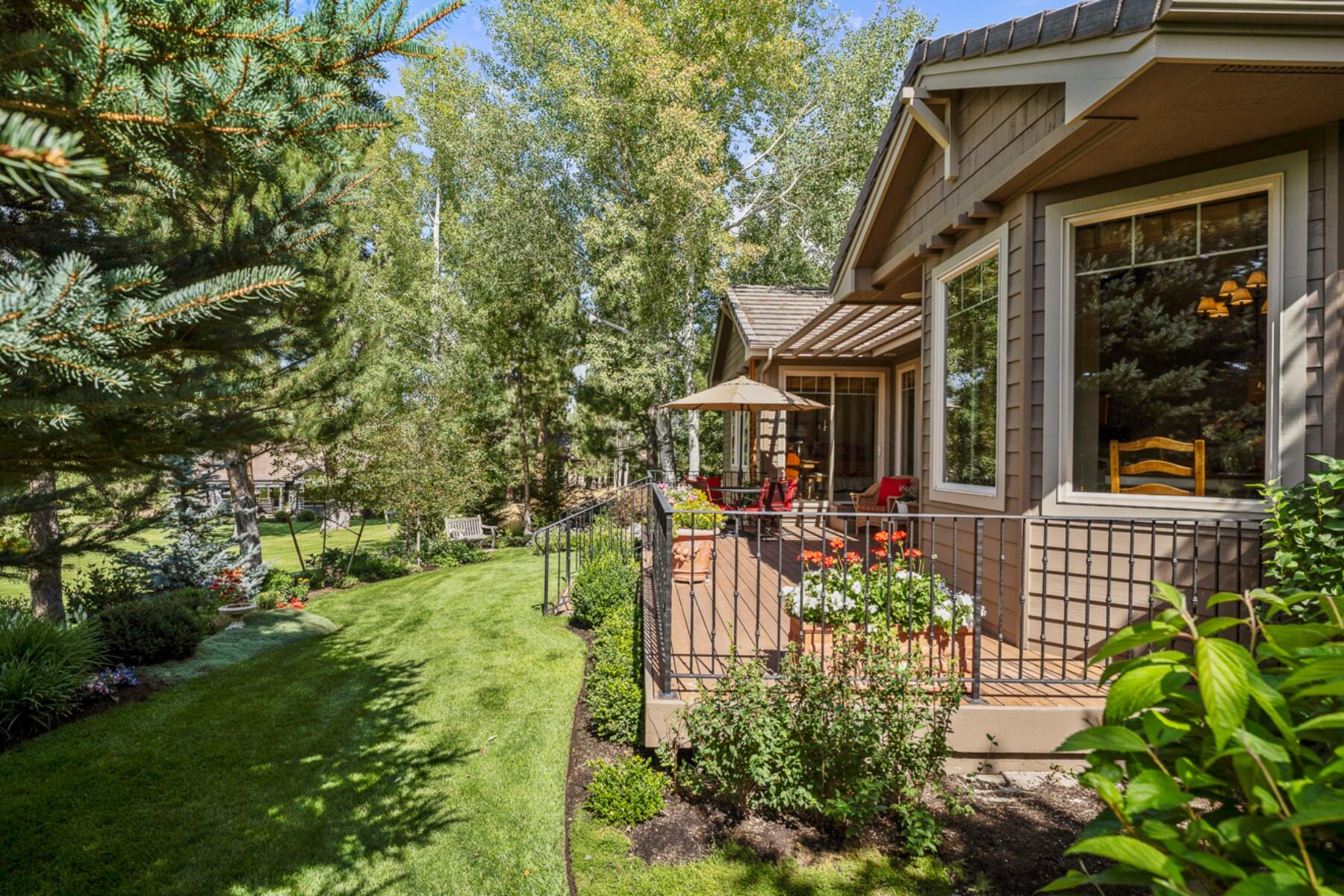 Broken Top - Residential