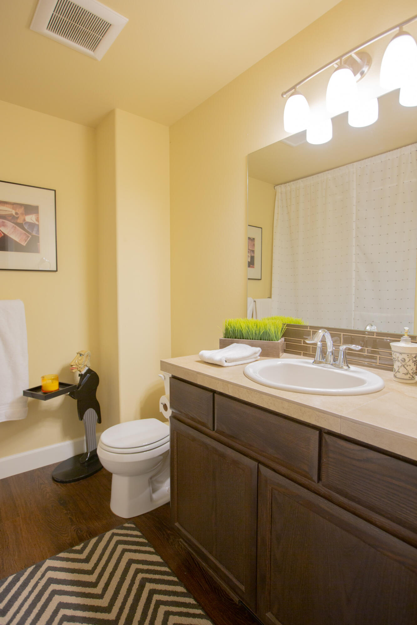 27 Elm - Residential