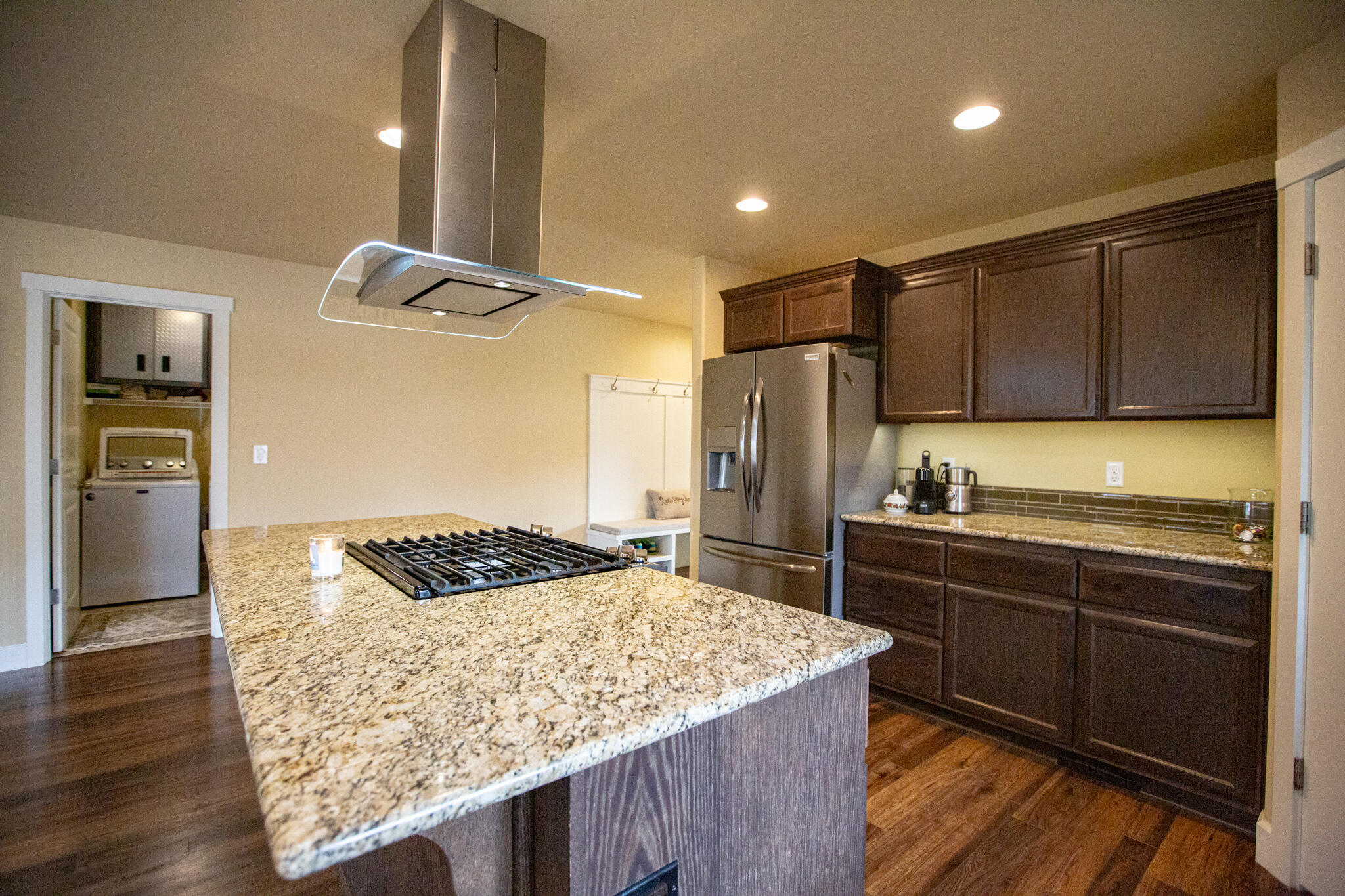 27 Elm - Residential