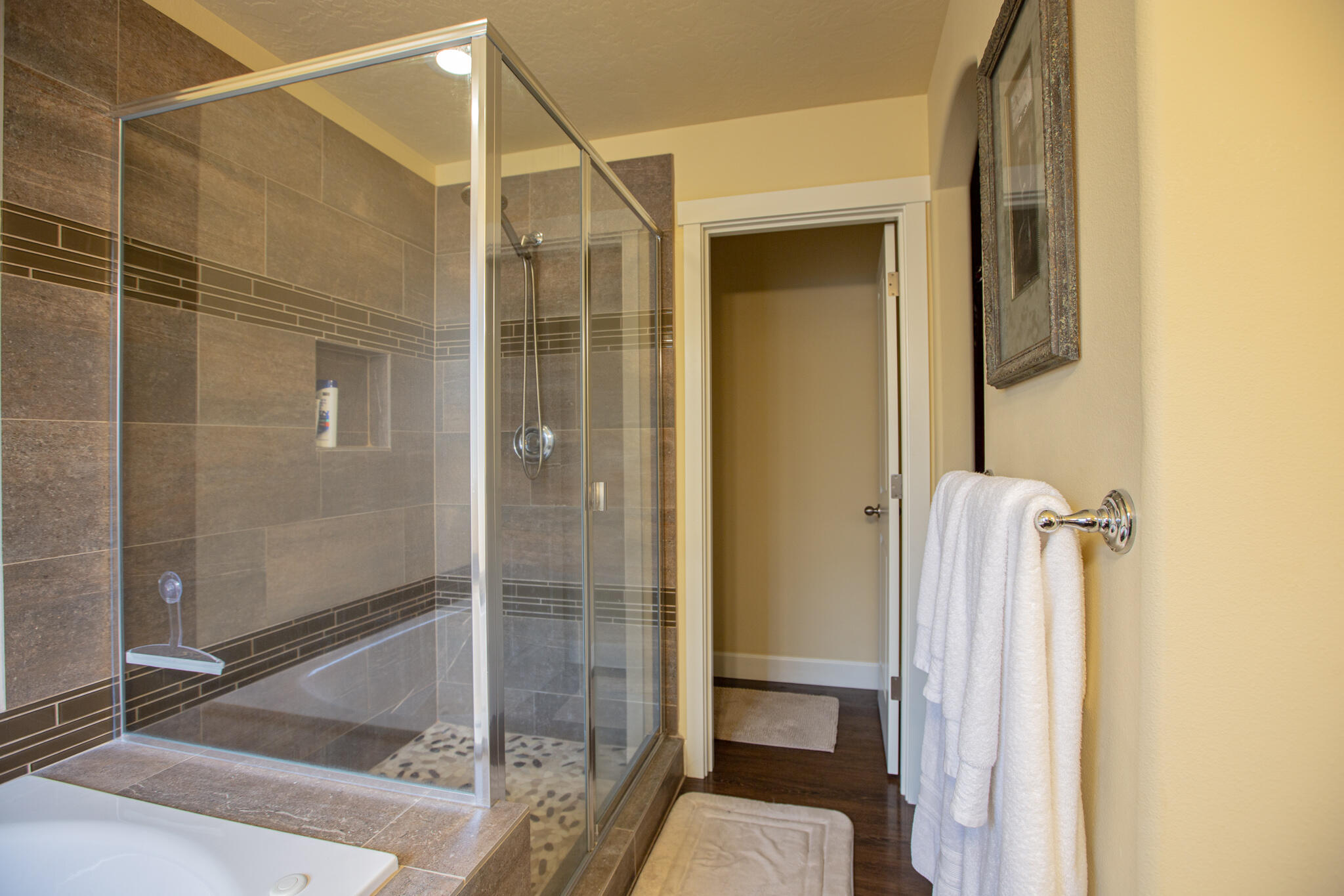 27 Elm - Residential