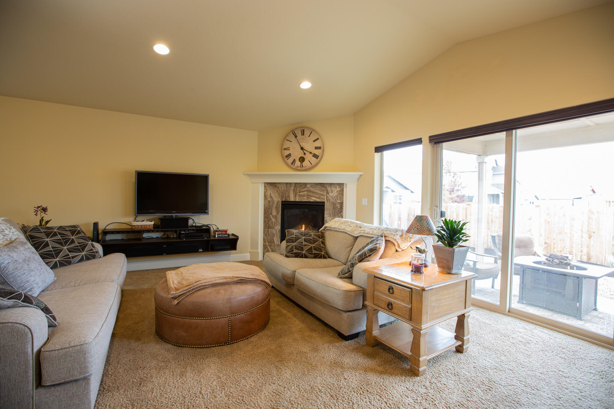 27 Elm - Residential