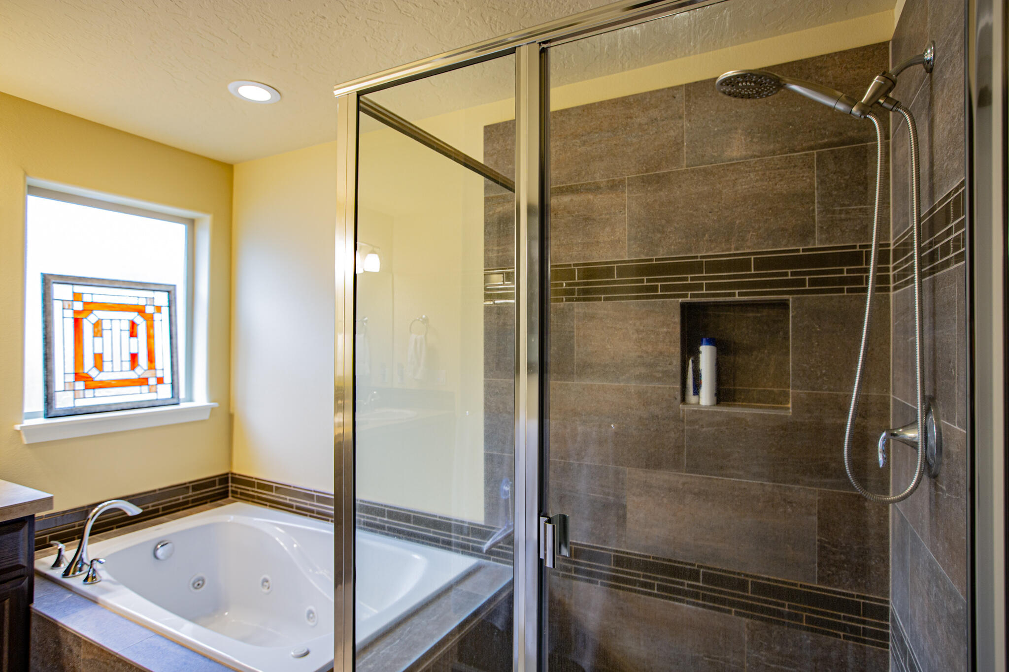 27 Elm - Residential