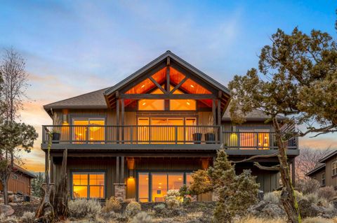 Tiny photo for 360 Vista Rim Drive, Redmond, OR 97756 (MLS # 220212692)