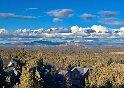 Tiny photo for 360 Vista Rim Drive, Redmond, OR 97756 (MLS # 220212692)