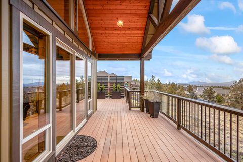 Tiny photo for 360 Vista Rim Drive, Redmond, OR 97756 (MLS # 220212692)