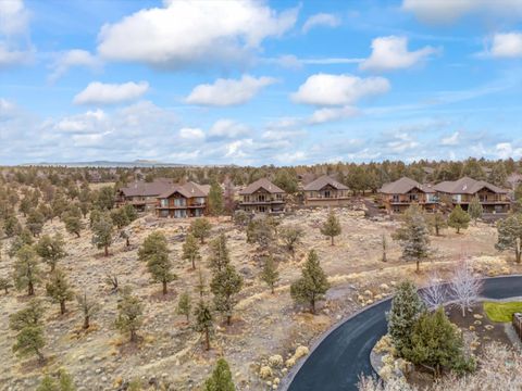 Tiny photo for 360 Vista Rim Drive, Redmond, OR 97756 (MLS # 220212692)