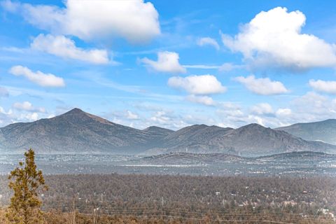 Tiny photo for 360 Vista Rim Drive, Redmond, OR 97756 (MLS # 220212692)