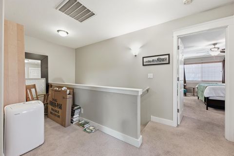 Tiny photo for 20531 Rolen Avenue, Bend, OR 97702 (MLS # 220213366)