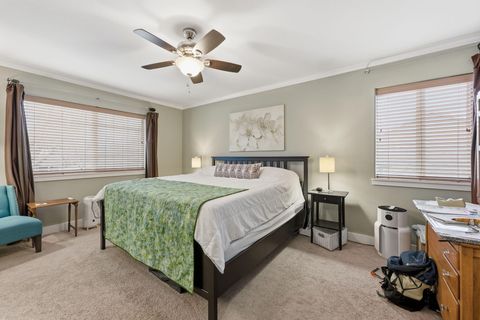 Tiny photo for 20531 Rolen Avenue, Bend, OR 97702 (MLS # 220213366)