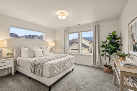 Tiny photo for 212 Willow Way, Talent, OR 97540 (MLS # 220211960)