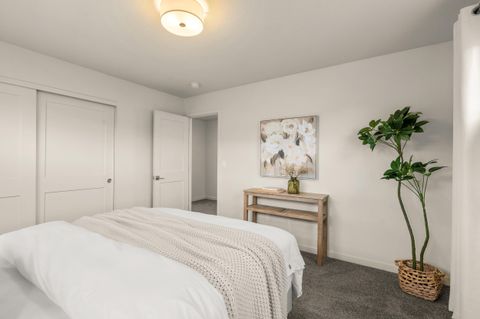 Tiny photo for 212 Willow Way, Talent, OR 97540 (MLS # 220211960)