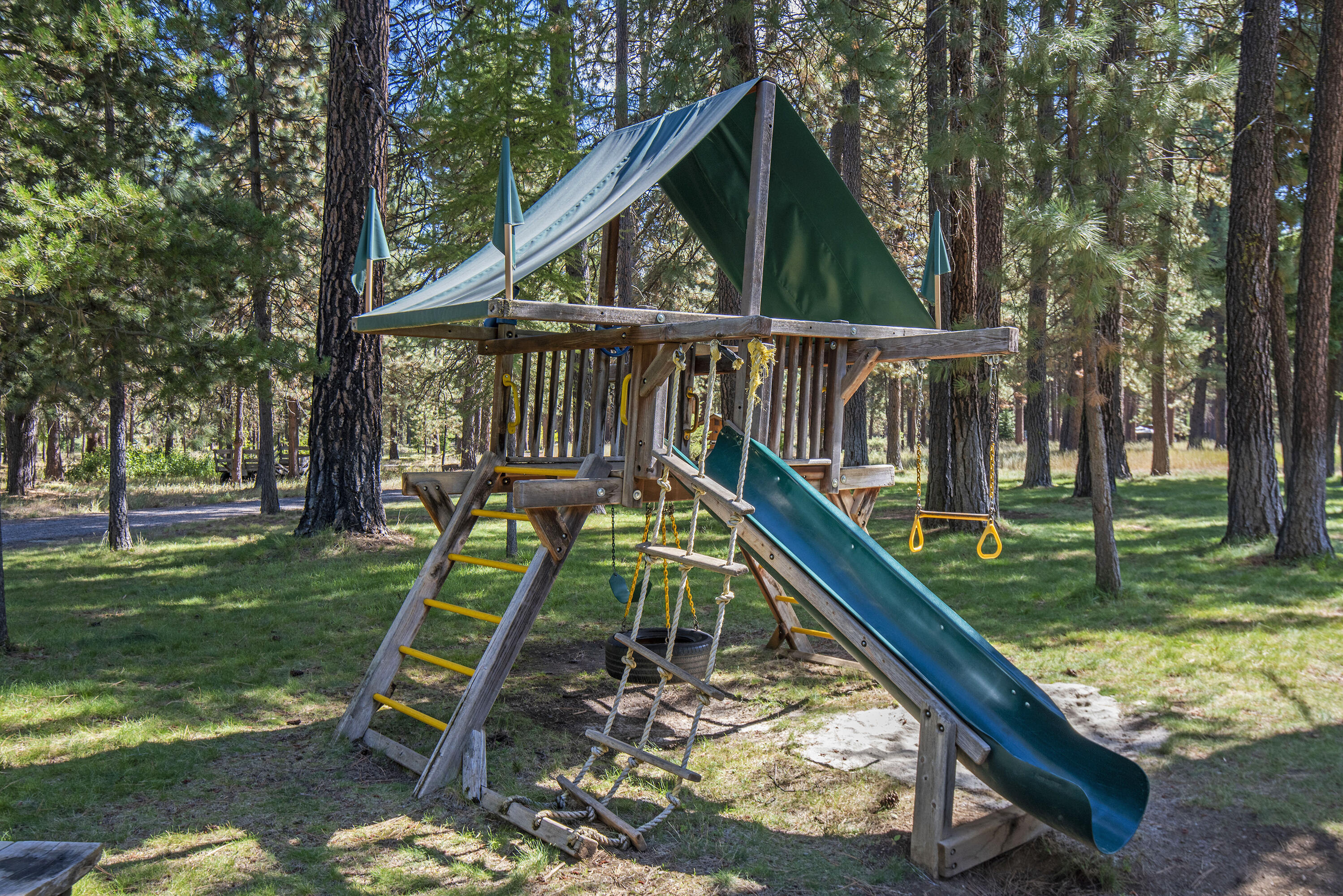 Lake Creek Lodge - Residential