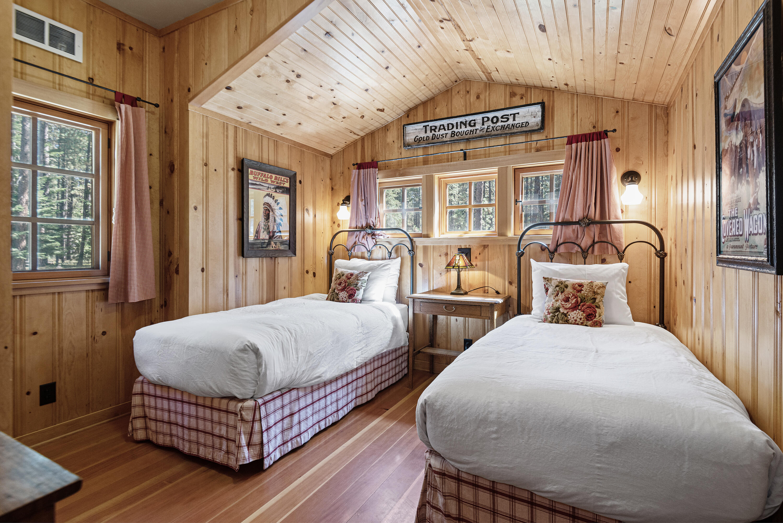 Lake Creek Lodge - Residential