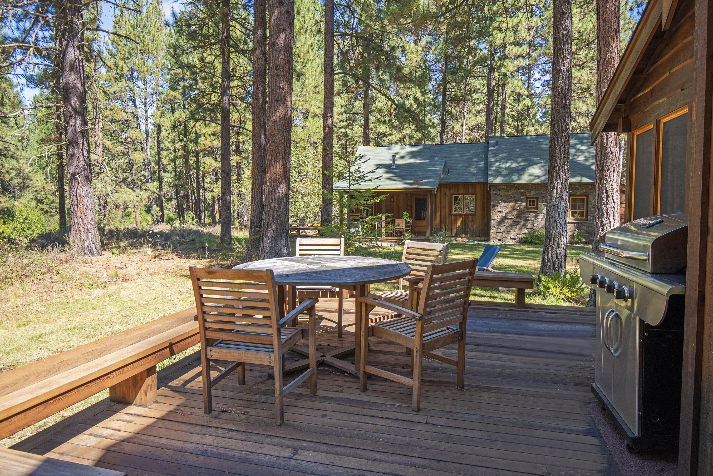 Lake Creek Lodge - Residential