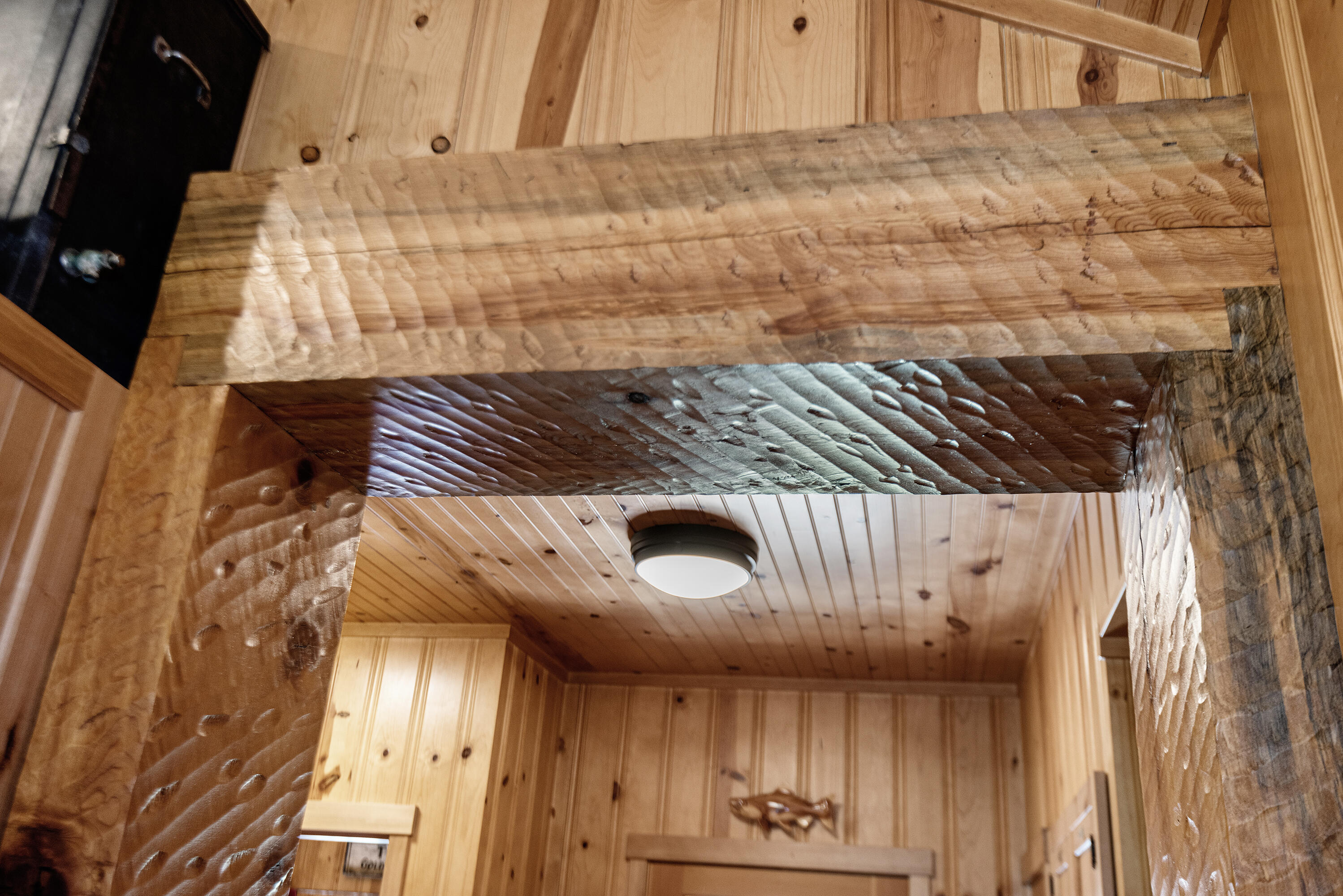 Lake Creek Lodge - Residential