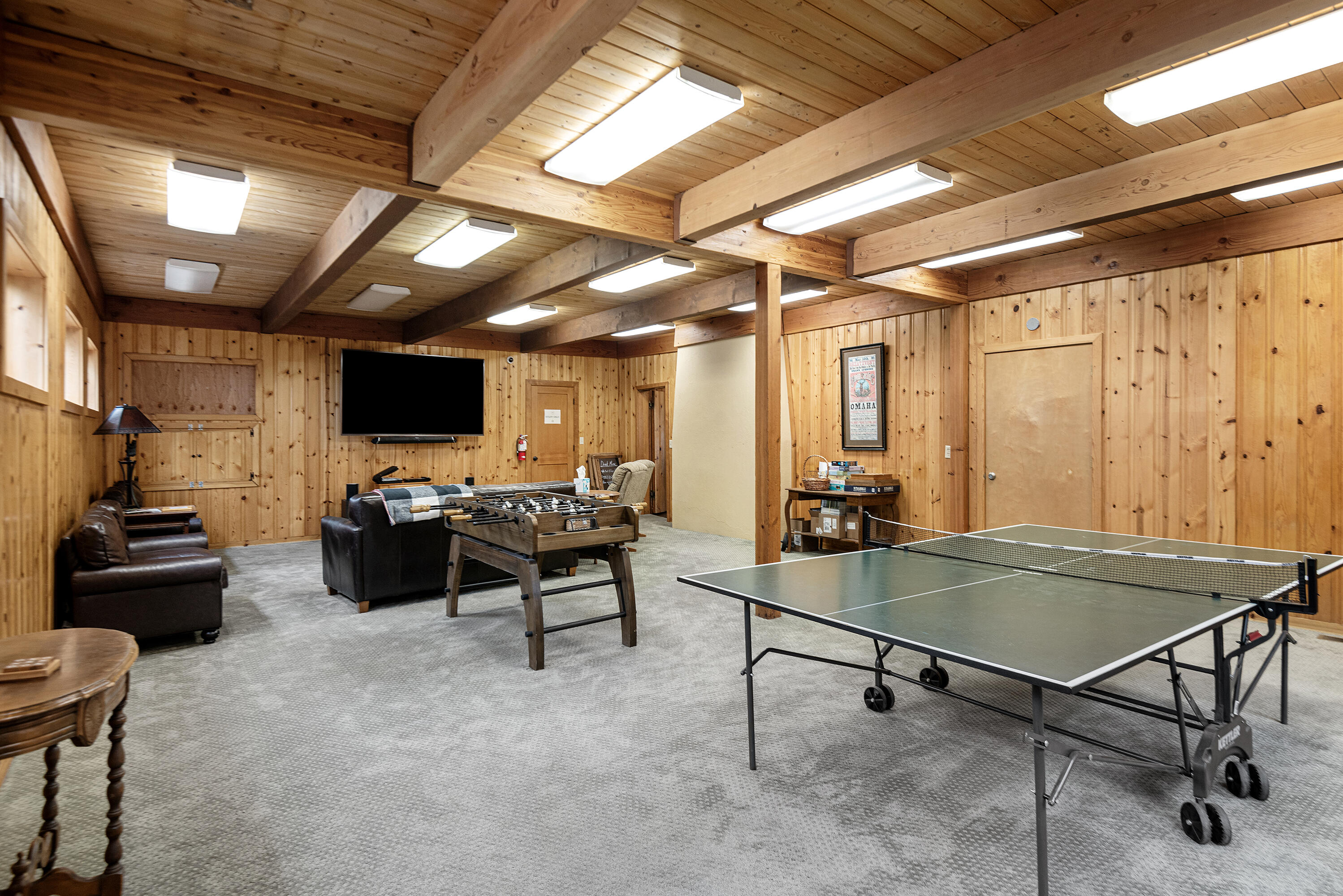 Lake Creek Lodge - Residential