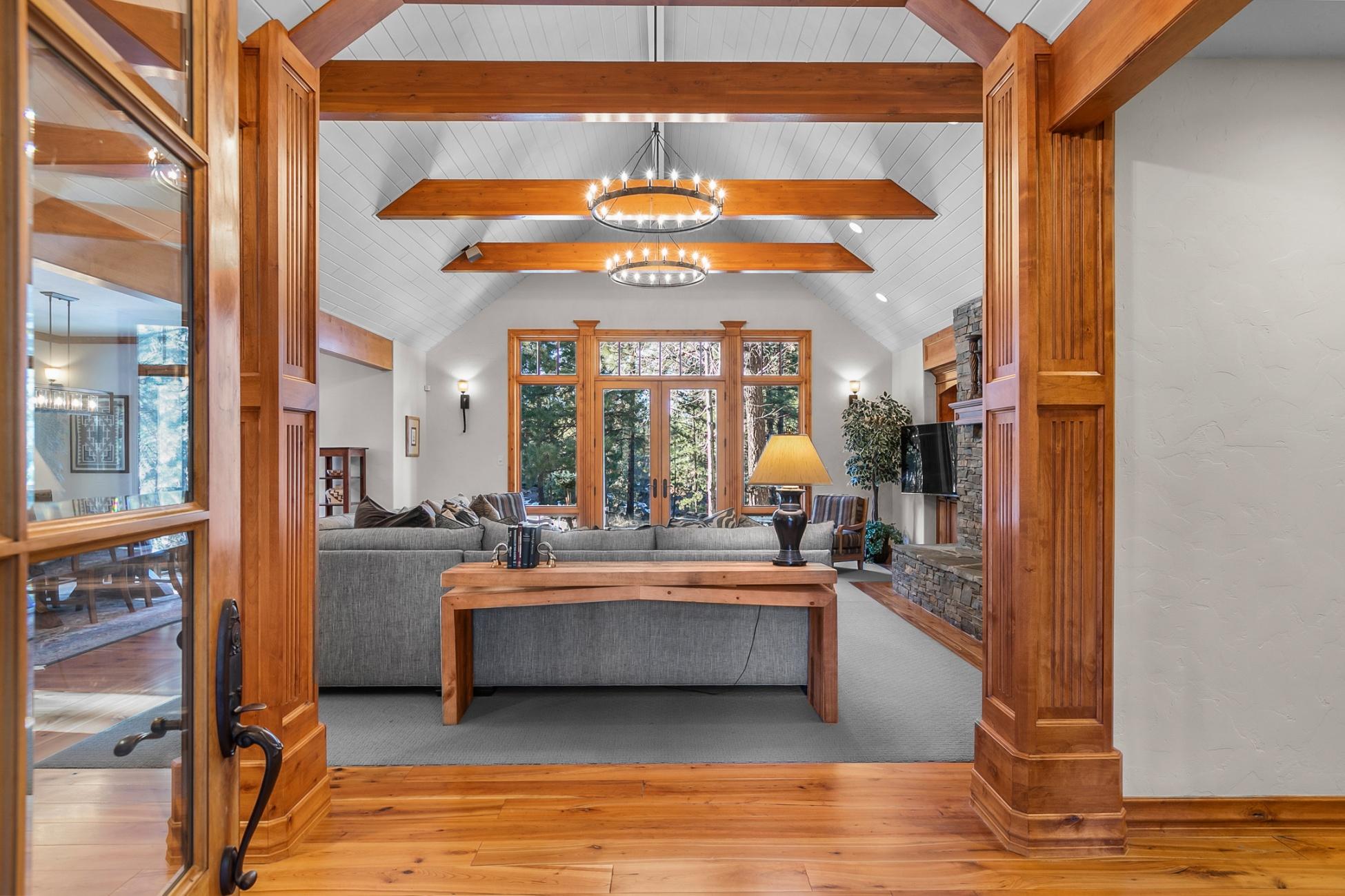 Broken Top - Residential